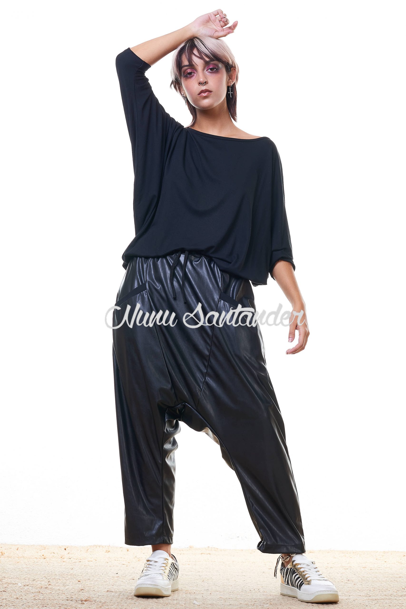 PANTALÓN BAGGY NEGRO 】 - Just Like Me - Shop Online