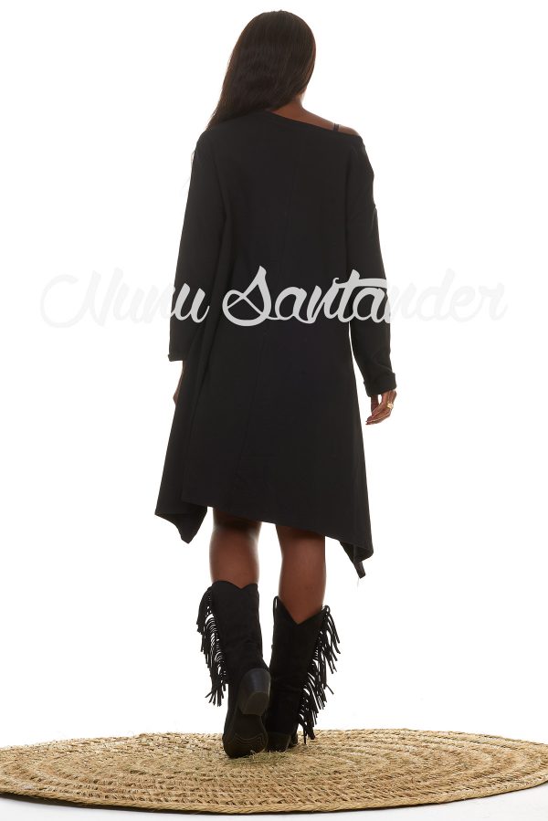 Vestido corto de algodón con estampado en el acabado y motivo de corazón en la parte frontal. Trae manga larga remangable