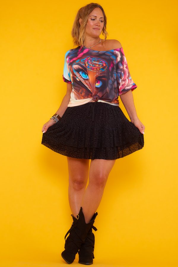 Falda Pantalón de tul con tejido elástico de volantes y estampado de flores con terciopelo, cintura ajustable y tejido ligero.