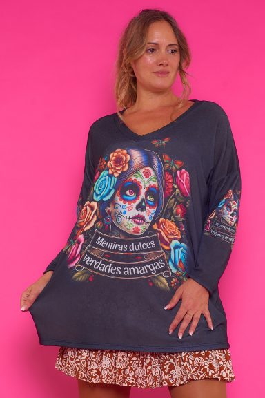 Jersey Cansada: jersey elástico con escote en pico y forro polar interior. Suave, cómodo y perfecto para los días fríos.