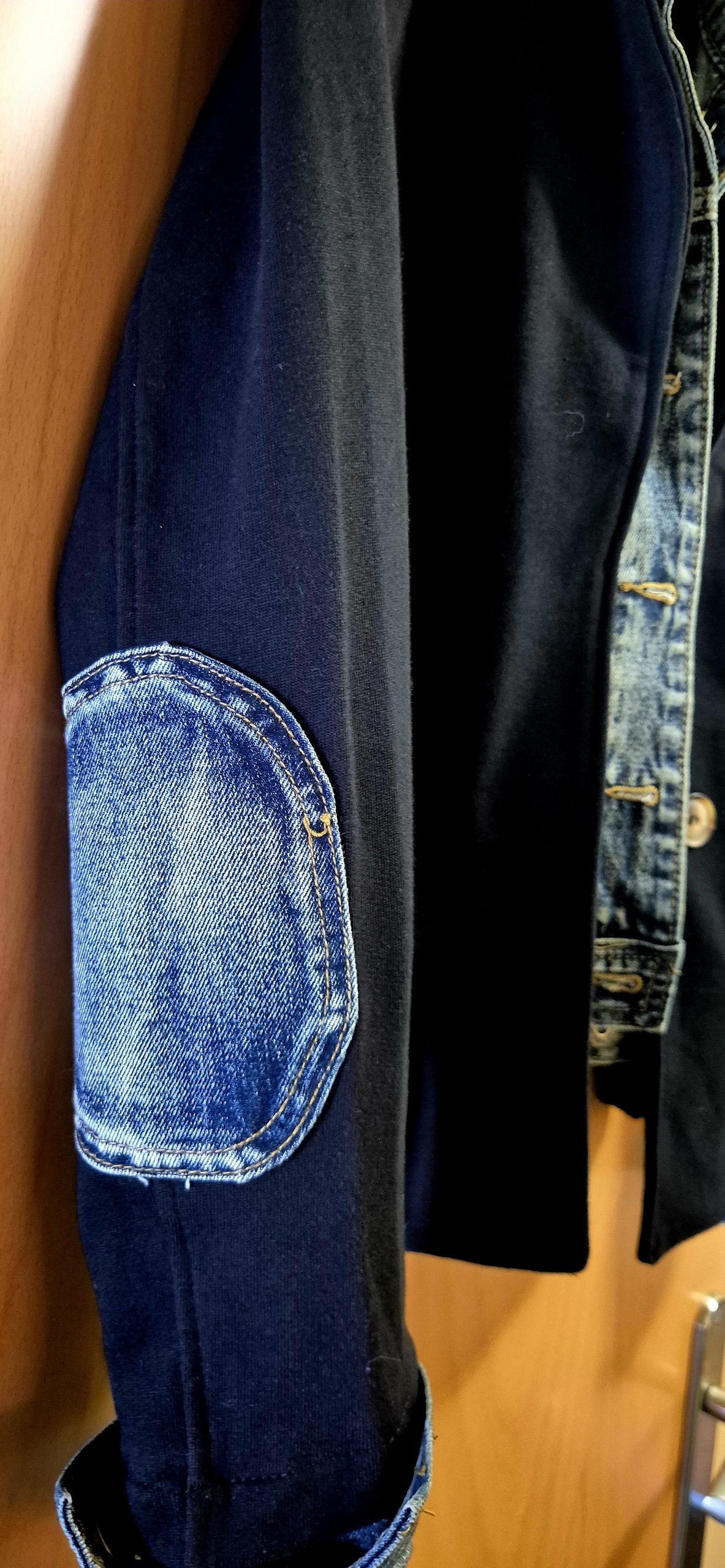 Chaqueta Celeste Negro photo review