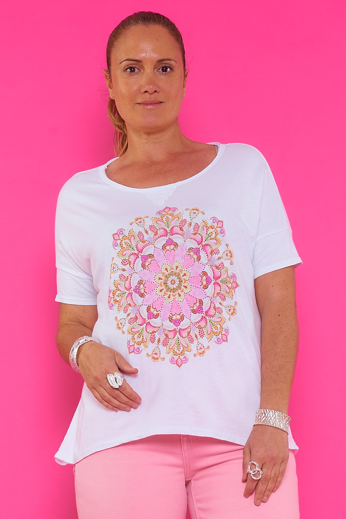 Camiseta estampado mandala Urraca 2