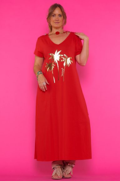 Vestido palmeras dorado Dune 3 Descubre el Vestido Dune 3, un maxi vestido boho-chic con estampado de palmeras doradas. Ideal para un look veraniego cómodo y con estilo. ¡Encuéntralo en Nunu Santander!